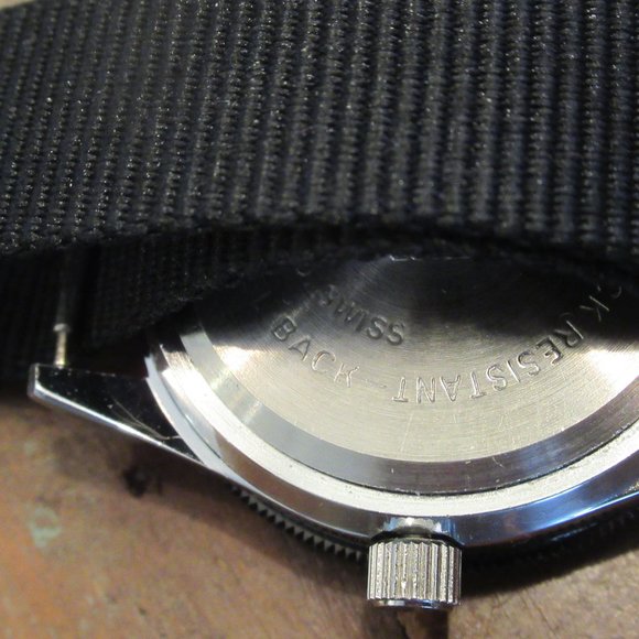 Vintage 1970s Oris - Refinished Dials and New Bezel with Swiss Movement - Picture 7 of 12